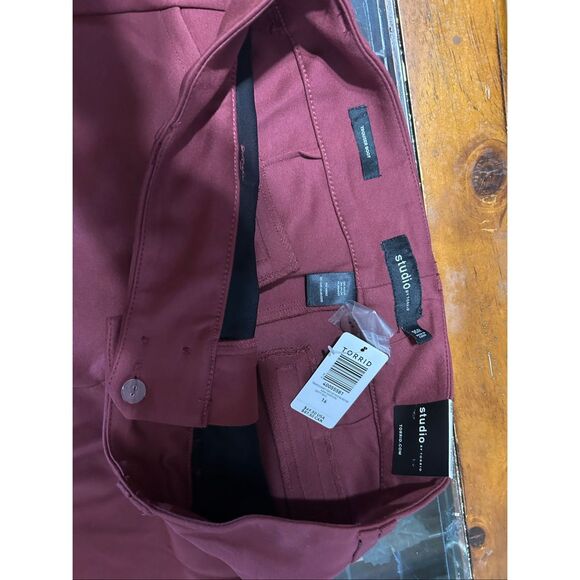 Torrid bootcut ponte pants - Picture 3 of 7